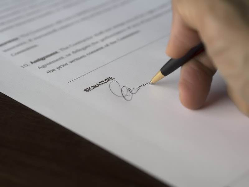 What does the Non-Compete Clause in your Contract mean? PART 1
